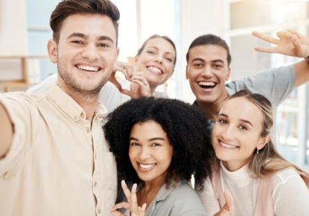 Employees with a happy culture